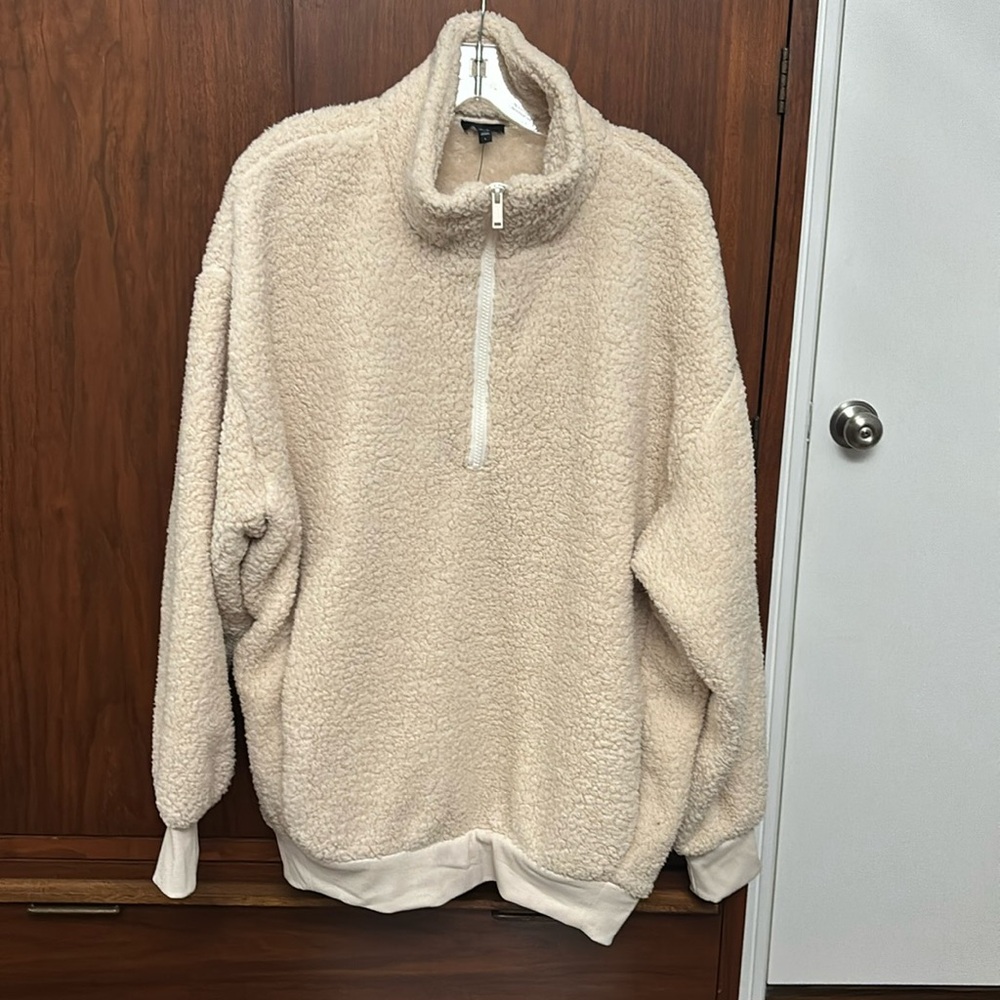 NWT Pullover Express Fleece